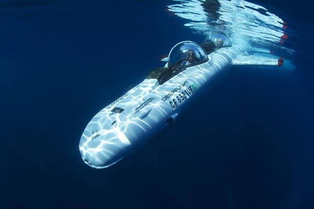 Super Falcon، زیردریایی شخصی
